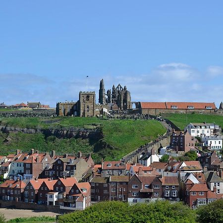 Villa Tidal View à Whitby Extérieur photo